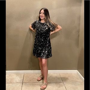 Mellō Day Black, Sequined Dress, w/ Lining NWT!!